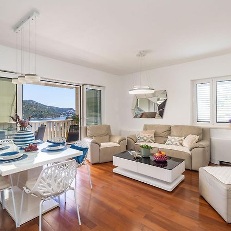 זאטון Seaview Elegance Apartment מראה חיצוני תמונה