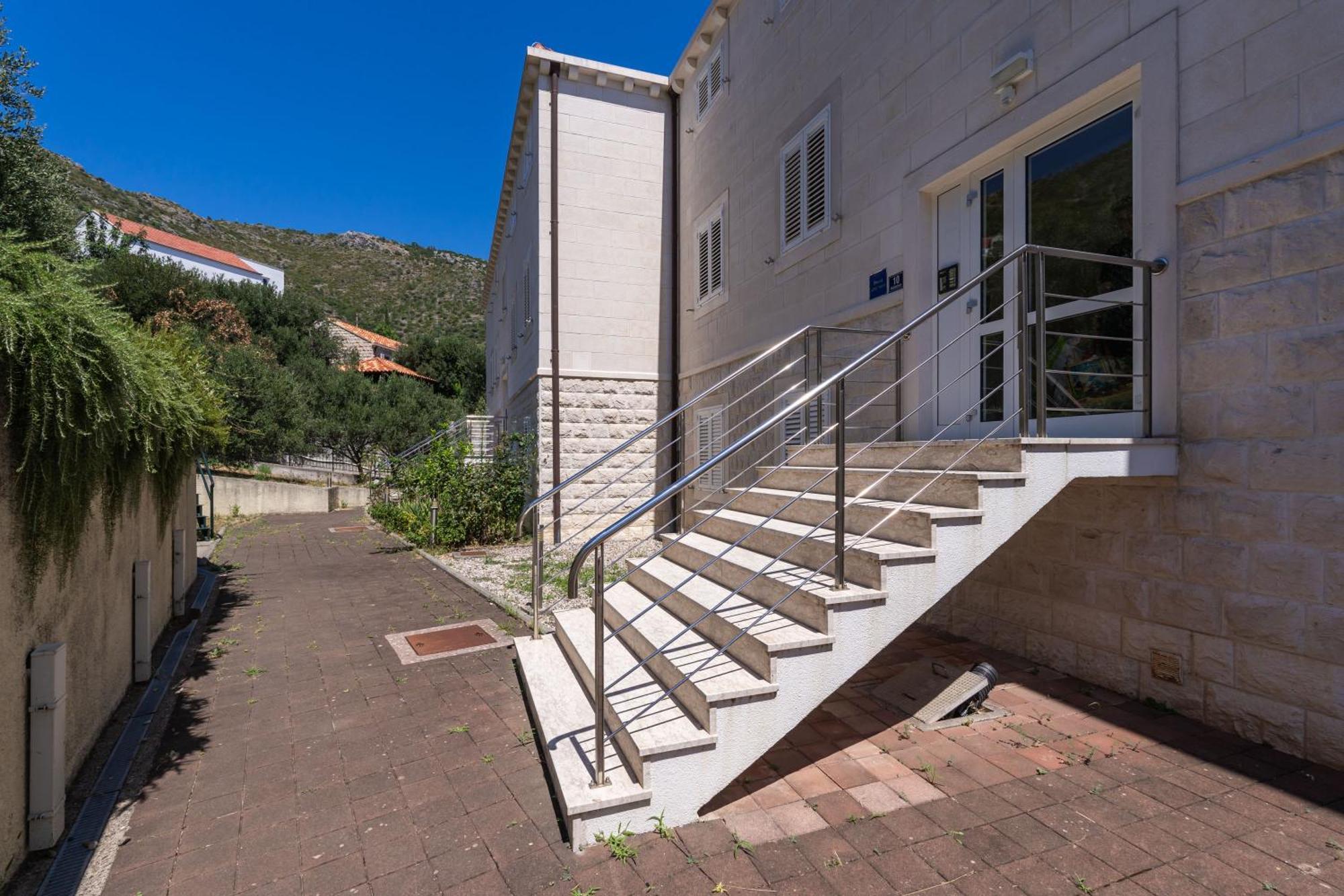 זאטון Seaview Elegance Apartment מראה חיצוני תמונה